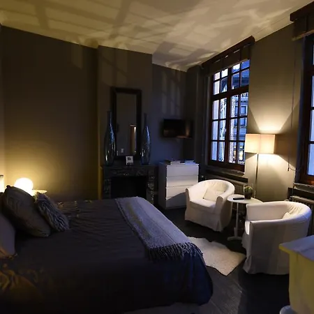 Appartamento Dirk Suites *
